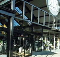 Rambling Rose - Tourism Noosa