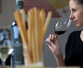 Mount Majura Vineyard - Tourism Noosa 4