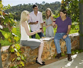 Mount Majura Vineyard - Tourism Noosa 3
