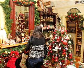 Rick Rutherfords Country Gallery - Tourism Noosa 5