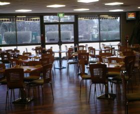 Picton Bowling Club - Tourism Noosa 0