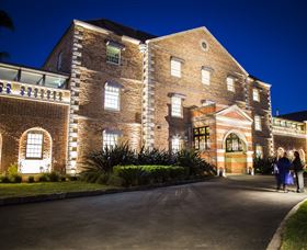 Female Orphan School - Tourism Noosa 4