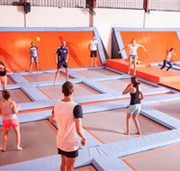 Hangtime Trampoline Park - Tourism Noosa