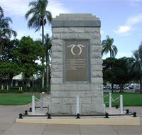Sandgate War Memorial Park - Tourism Noosa