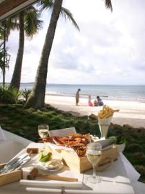 Berardos On The Beach - Tourism Noosa 1