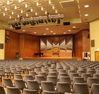 Wollongong Town Hall - Tourism Noosa