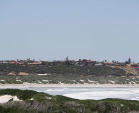 Back Beach - Geraldton - Tourism Noosa 1