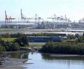 Port Of Brisbane Visitors Centre - Tourism Noosa 3