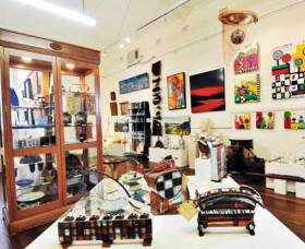 Nimbin Artists Gallery - Tourism Noosa 0