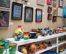 Nimbin Artists Gallery - Tourism Noosa 3