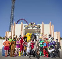 Warner Bros. Movie World - Tourism Noosa
