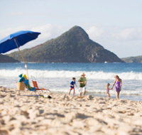 Fingal Bay Beach - Tourism Noosa