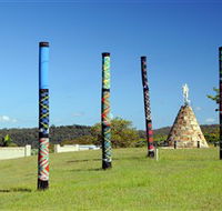 Maclean Tartan Power Poles - Tourism Noosa