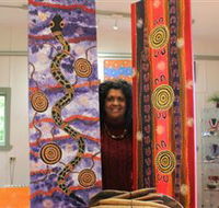 Apma Creations Aboriginal Art Gallery and Gift shop - Tourism Noosa