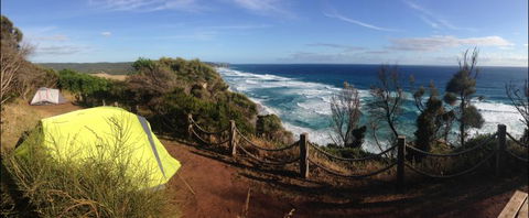 Hike 2 Camp - Tourism Noosa 0