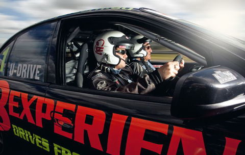 V8 Race Experience - Tourism Noosa 0