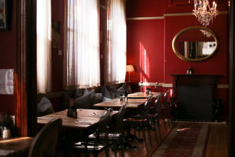 Farmers Arms Hotel & Art Suites Daylesford - Tourism Noosa 20