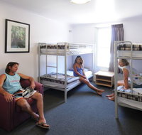 Yamba YHA - Tourism Noosa