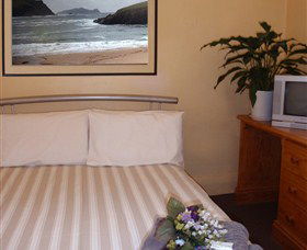 Jack Duggans Irish Pub - Tourism Noosa 0