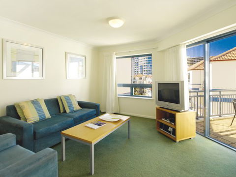 Oaks Calypso Plaza - Tourism Noosa 6