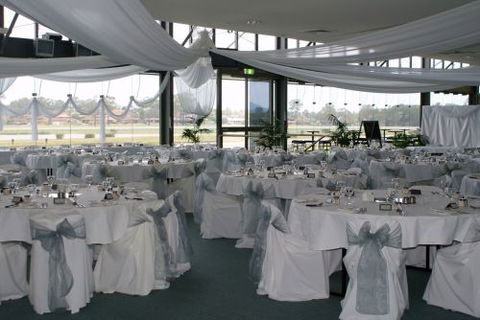Taree-Wingham Race Club - Tourism Noosa 2