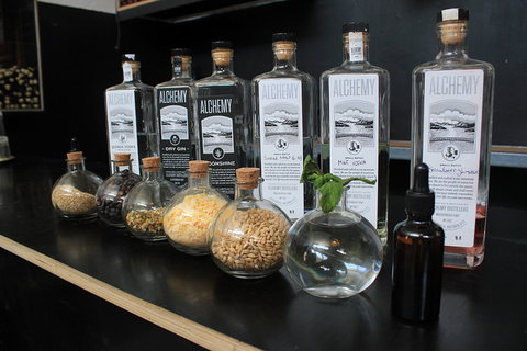 Wine Compass - Tourism Noosa 4