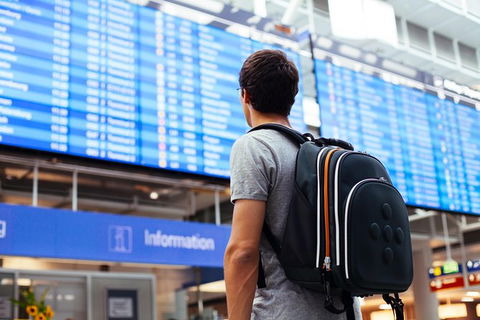 Round Trip Transfer In Private Vehicle From-to Airport In Melbourne Downtown - Tourism Noosa 5