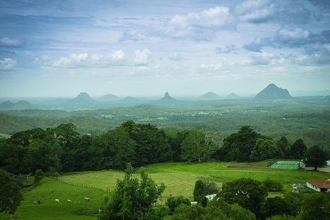 Sunshine Coast Hinterland And Noosa Day Trip From Brisbane Including Eumundi Markets And Ginger Factory - Tourism Noosa 7