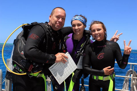 Quicksilver Dive 4 Day PADI Learn To Dive Course - Tourism Noosa 6