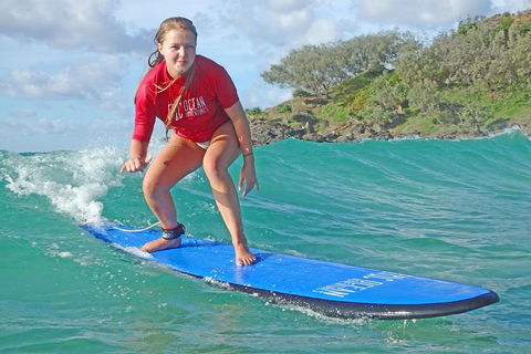 Rainbow Beach Surf Lesson Australia\'s Longest Wave 4X4 Adventure - Tourism Noosa 5