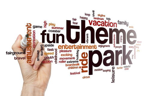 Luxury Movie World Transfers To And From Brisbane CBD Hotel For Up To 2 Ppl - Tourism Noosa 1