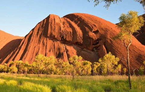 Uluru Sunrise And Guided Base Walk - Tourism Noosa 2