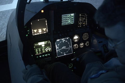 F-18 Combat Fighter Flight Simulator: 60 Minutes - Tourism Noosa 1