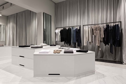 Jac+ Jack Strand Arcade - Tourism Noosa 0