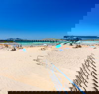 Jetty Beach - Tourism Noosa