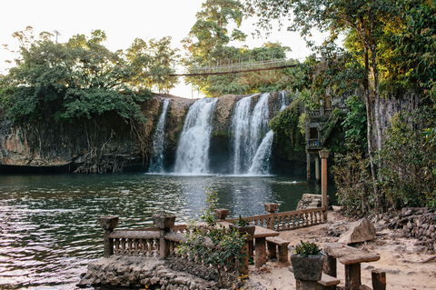 Mena Creek Falls - Tourism Noosa 0
