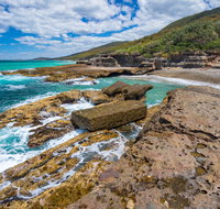 Singing Stones Beach - Tourism Noosa