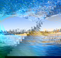 Warren Keelan Gallery - Tourism Noosa