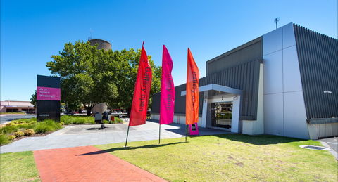 Arts Space Wodonga - Tourism Noosa 1