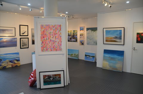 Finite Gallery - Tourism Noosa 1