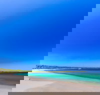 Long Beach - Tourism Noosa