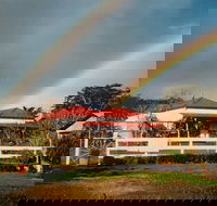 Stefani Hilltop Gallery - Tourism Noosa