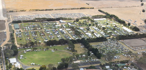 Yakka Park - Tourism Noosa 0