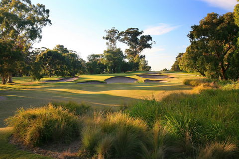 Huntingdale Golf Club - Tourism Noosa 1