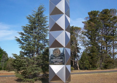 Tadeusz Kosciuszko Monument - Tourism Noosa 0