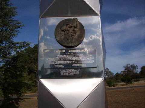 Tadeusz Kosciuszko Monument - Tourism Noosa 1