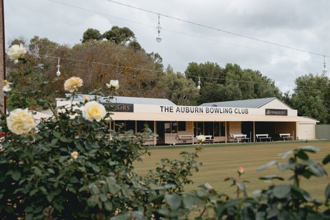Auburn - Tourism Noosa 0