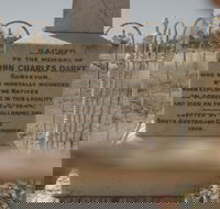 Darke's Grave - Tourism Noosa