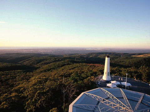 Mount Lofty Summit - Tourism Noosa 0