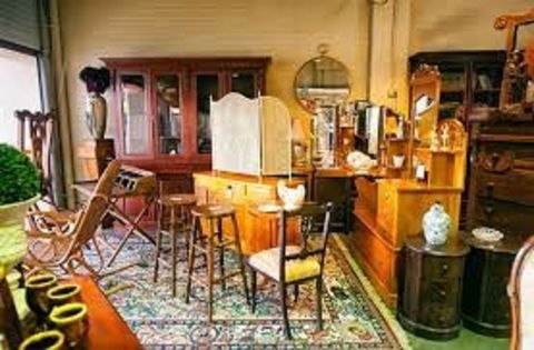 Fairmarket Antique Centre - Tourism Noosa 0